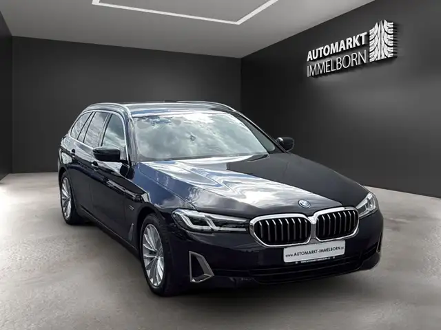 BMW 5 Series view 2
