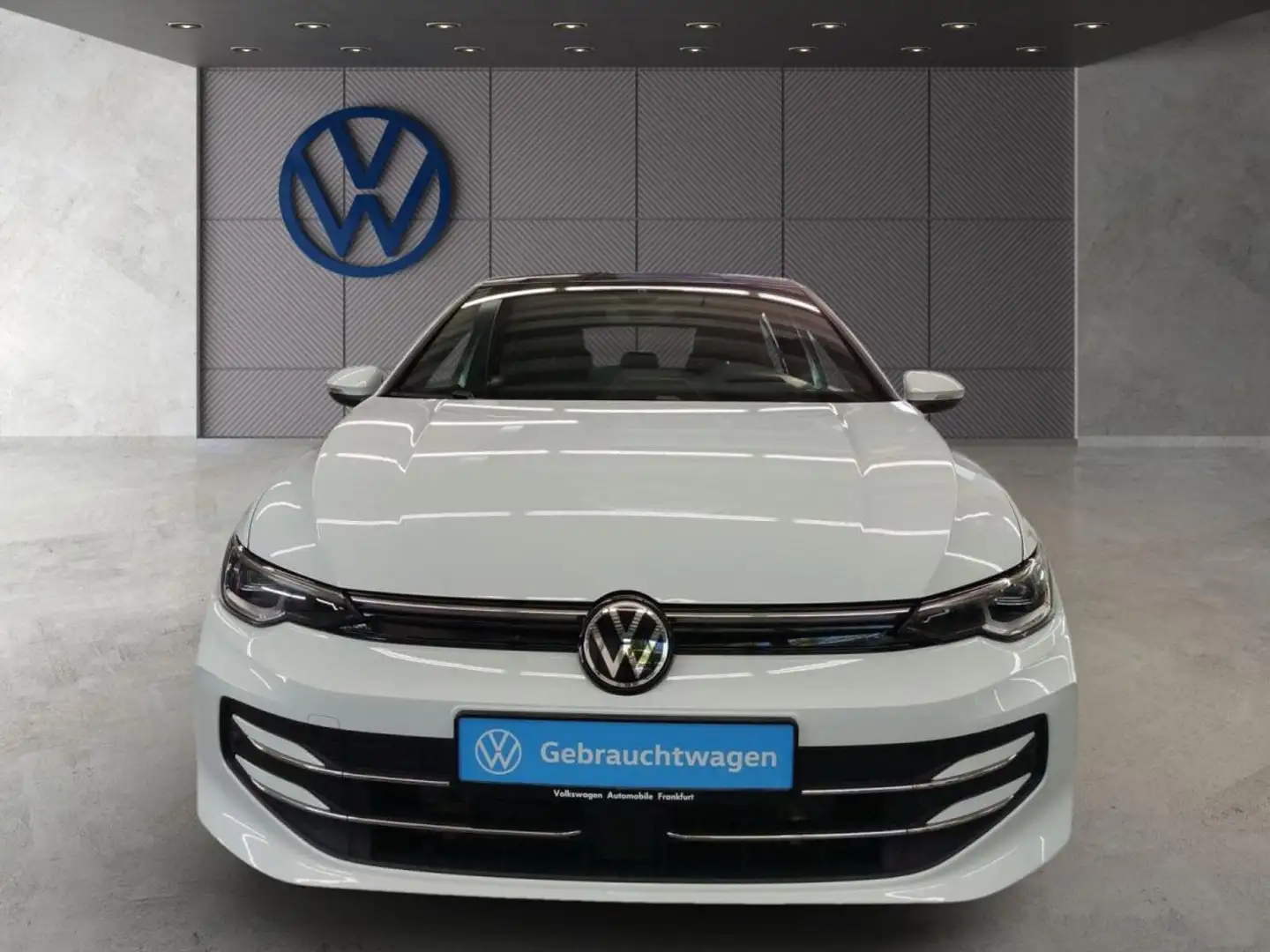 Volkswagen Golf VIII 1.5 eTSI DSG Style Navi IQ.Light DAB+ FrontAs Weiß - 2