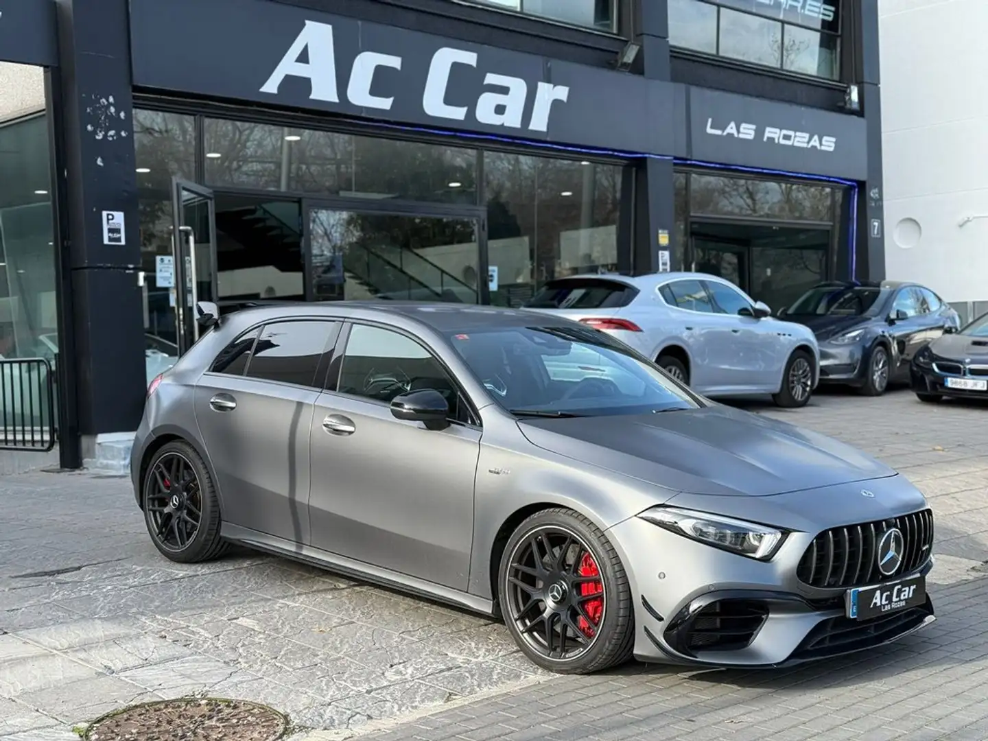Mercedes-Benz A 45 AMG Mercedes-AMG S 4MATIC+ Gris - 2