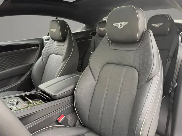 Bentley Continental GT view 12