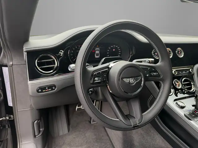 Bentley Continental GT view 11