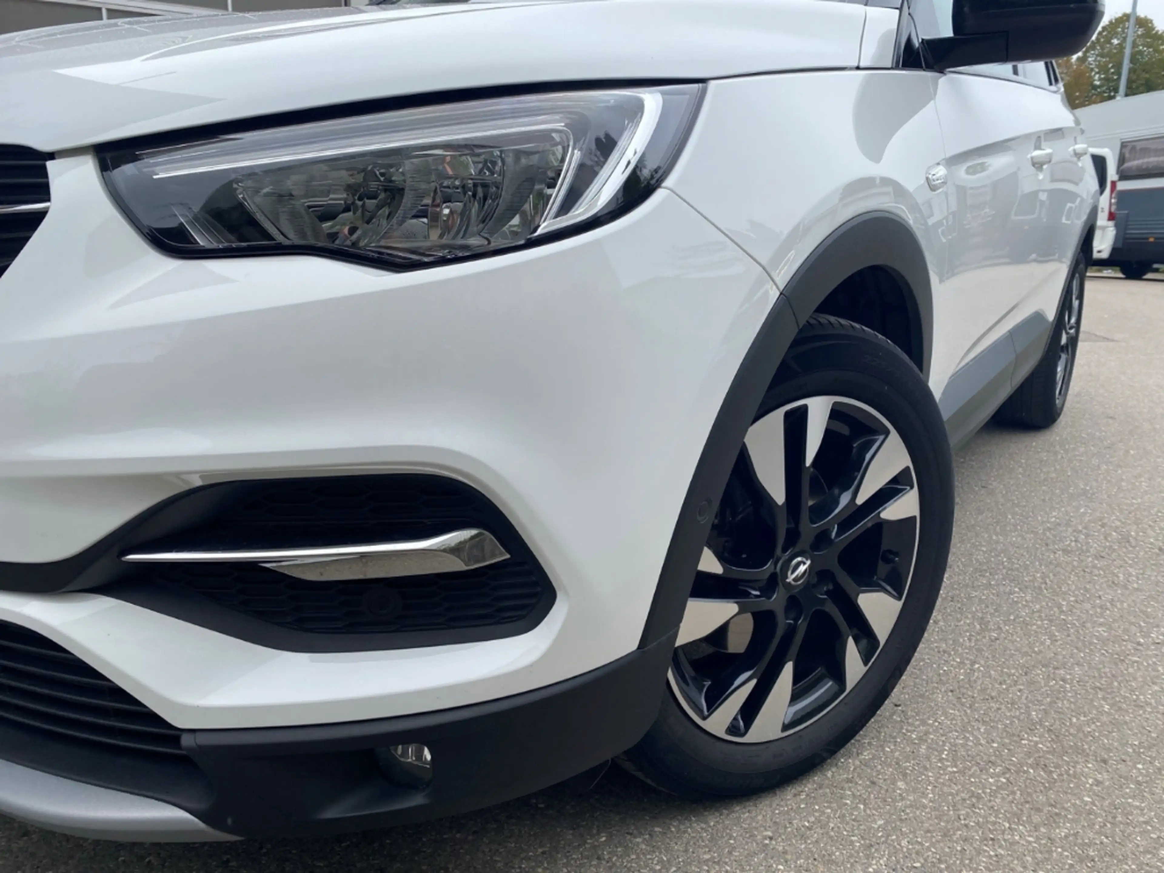 Opel Grandland X 1.6 Turbo 180PS Autom. Elegance Navi elektr. Heckk — photo 11