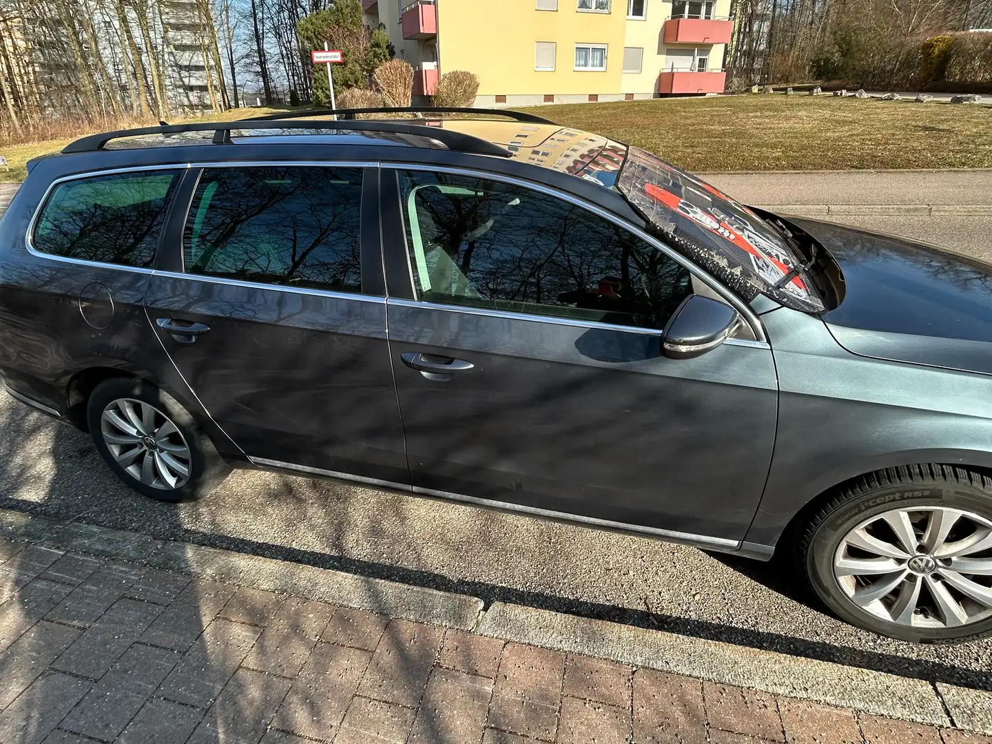 Volkswagen Passat Variant Passat Variant 1.6 TDI BlueMotion Technology Comfo Grau - 1