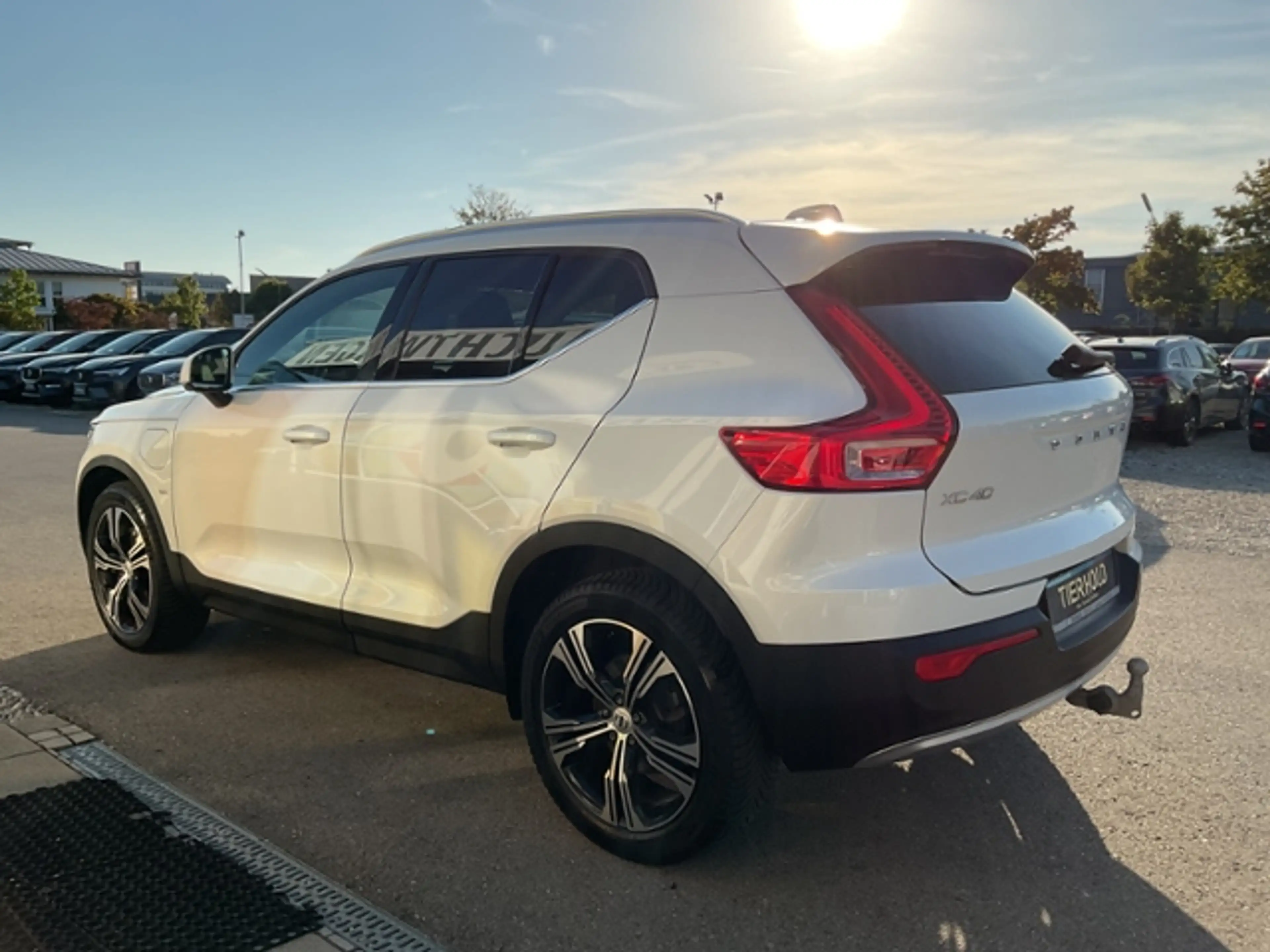 Volvo XC40 T4 Inscription  Plug-In 2WD AHK Kamera Navi — photo 5