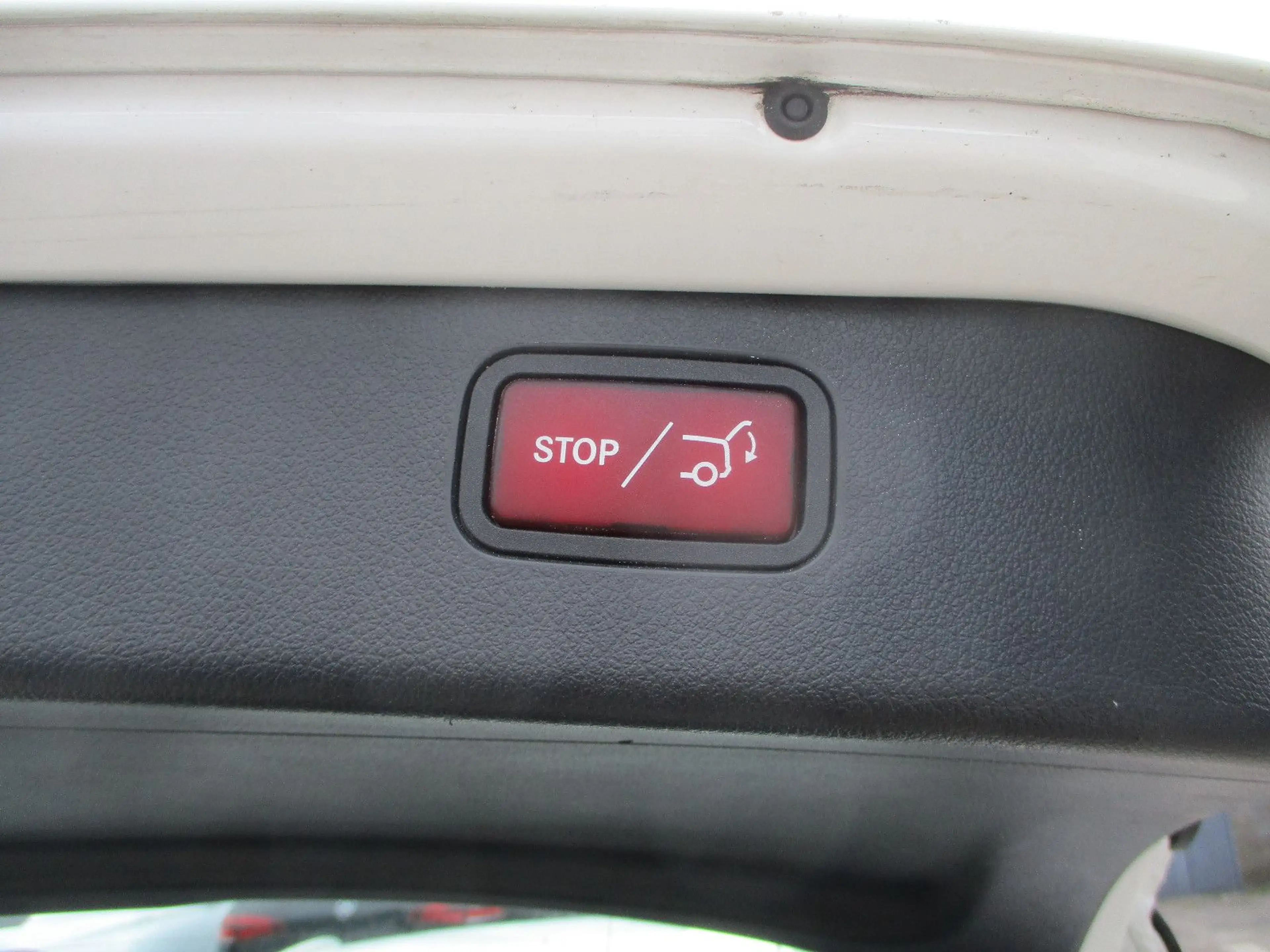 Mercedes-Benz C 200 d T NAVI LEDER KAMER DISTRO LED SPURH PDC — photo 9