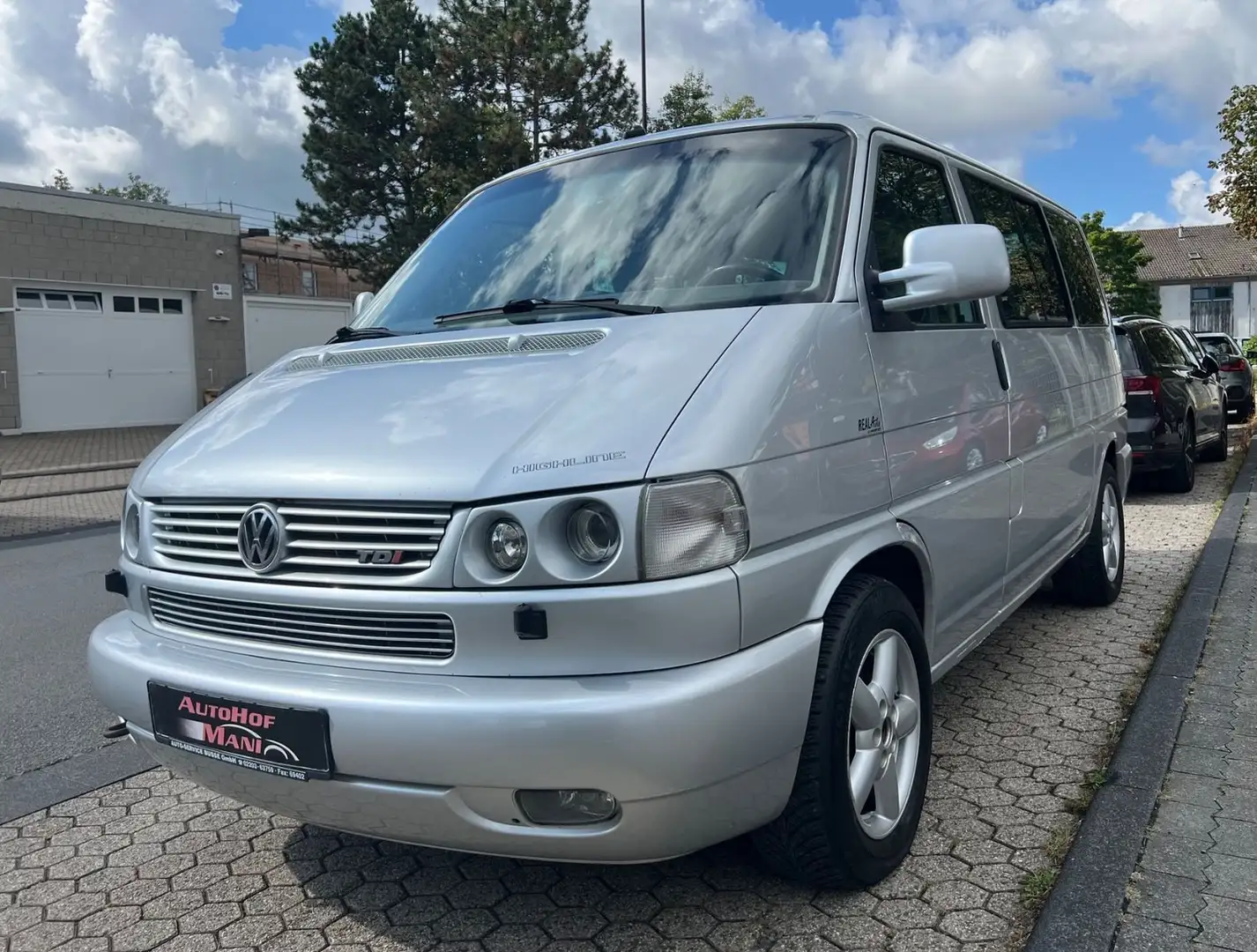 Volkswagen T4 Multivan /Highline/Leder/Navi/7Sitzer Grau - 1