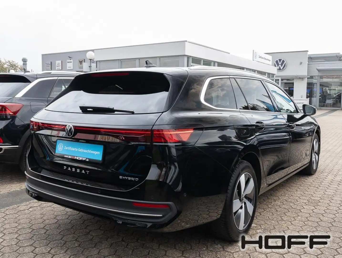 Volkswagen Passat Variant 1.5 TSI eHybrid Business Anschlussgarantie el.Heck Schwarz - 2