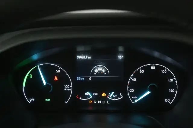 Ford Transit view 13