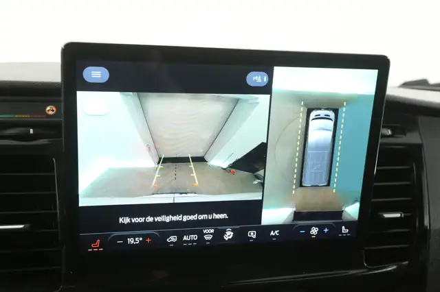 Ford Transit view 14