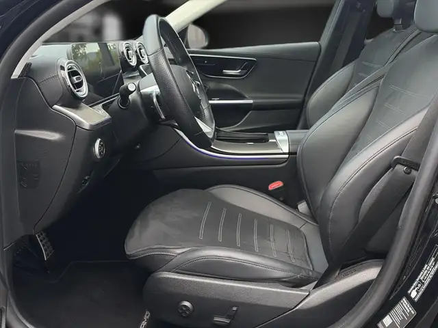 Mercedes-Benz C-Class view 14
