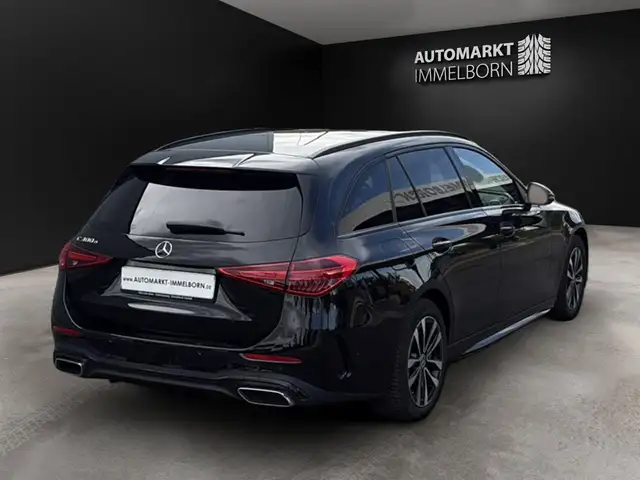 Mercedes-Benz C-Class view 7