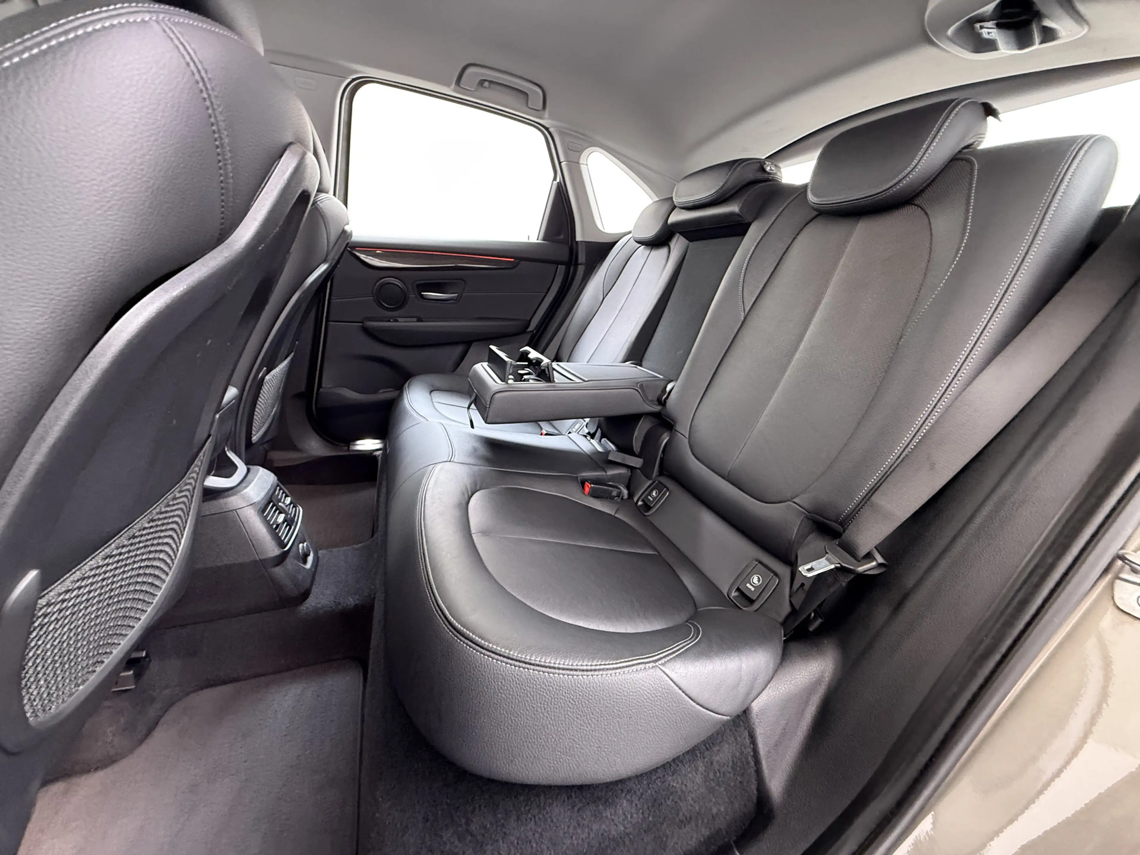 BMW 225 2-serie Active Tourer 225xe Hybrid 225PK Aut. Lede — photo 12