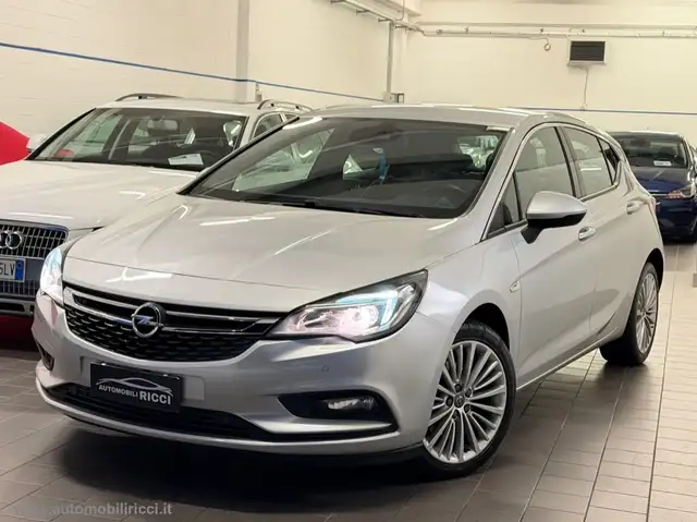 Opel Astra 1.6 CDTi 136 CV S&S 5p. Innovation