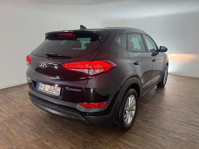Hyundai Tucson view 12