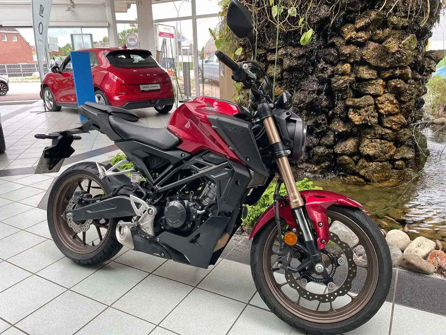 Honda CB 125 R ABS Rot - 2