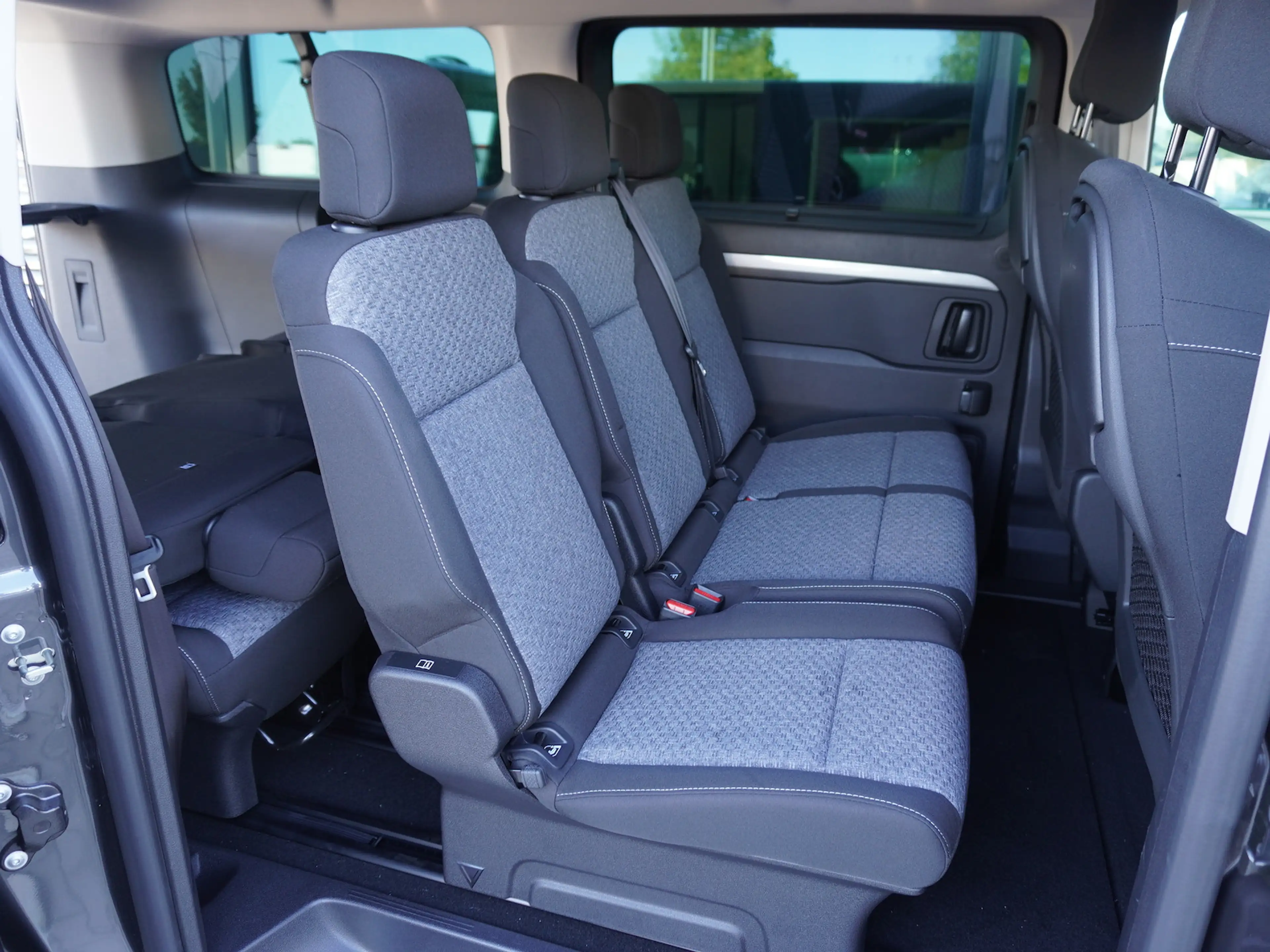Fiat Ulysse Icon XL 180 AT / 8-Sitzer / 10-Zoll Navi — photo 9
