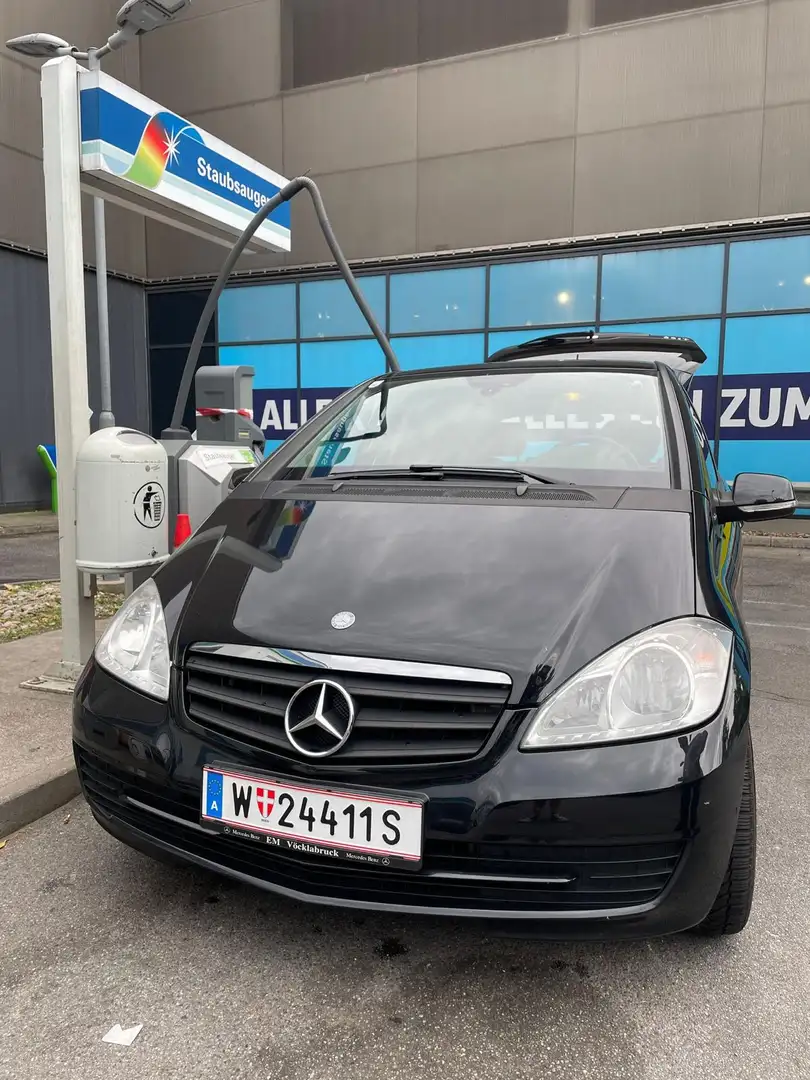 Mercedes-Benz A 160 A 160 A-Edition BlueEfficiency A-Edition Schwarz - 1