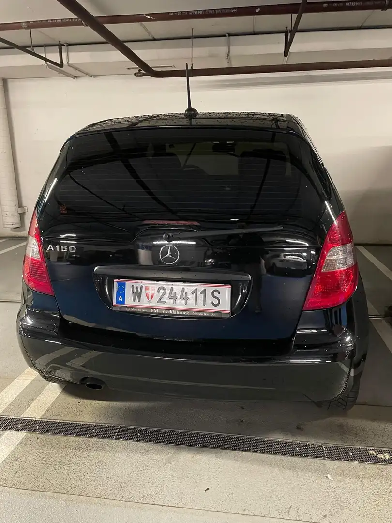 Mercedes-Benz A 160 A 160 A-Edition BlueEfficiency A-Edition Schwarz - 2