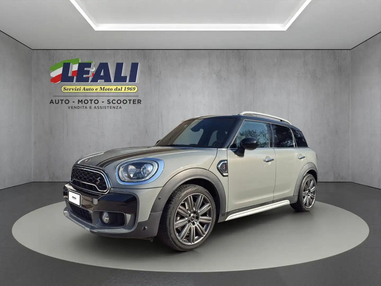 MINI Cooper SD Countryman Mini 2.0 Cooper SD 190cv Hype Countryman ALL4 Aut Gris - 1