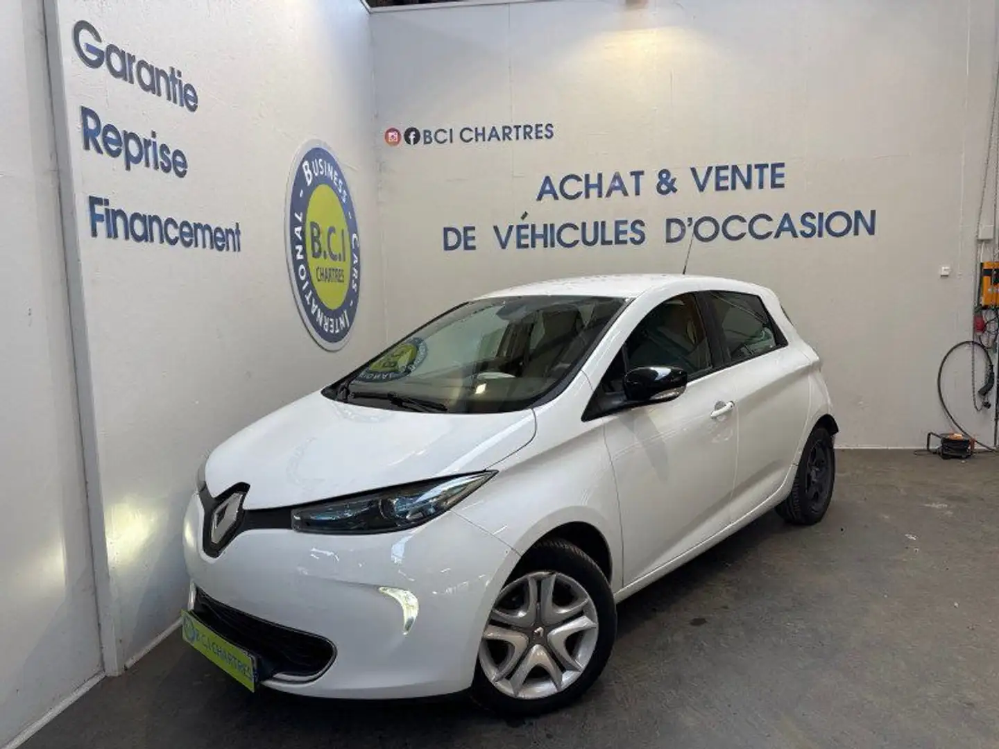 Renault ZOE ZEN CHARGE NORMALE R90 LOCATION DE BATTERIE Blanc - 1