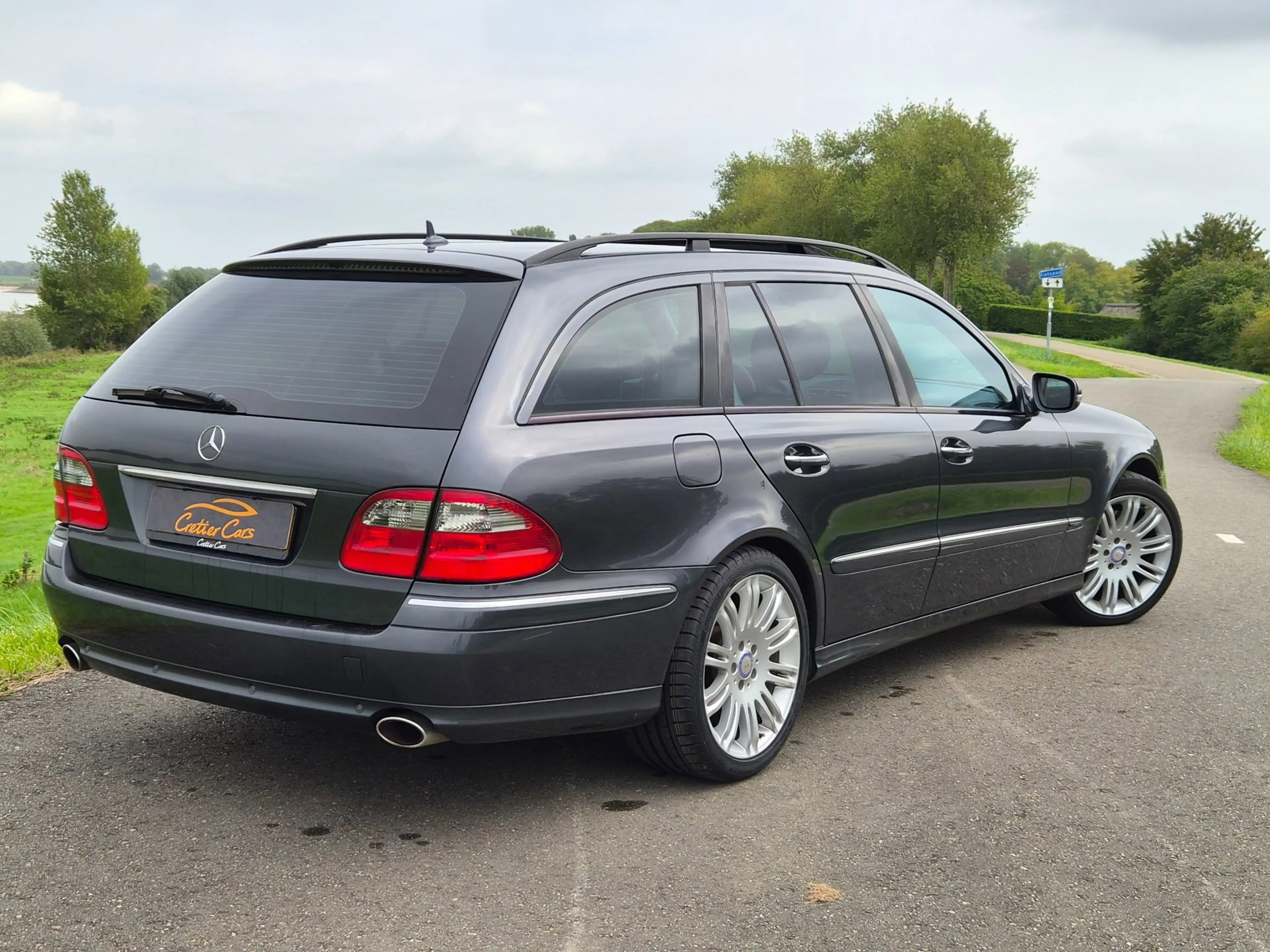 Mercedes-Benz E 350 Estate CGI Avantgarde | Sport Pakket — photo 3