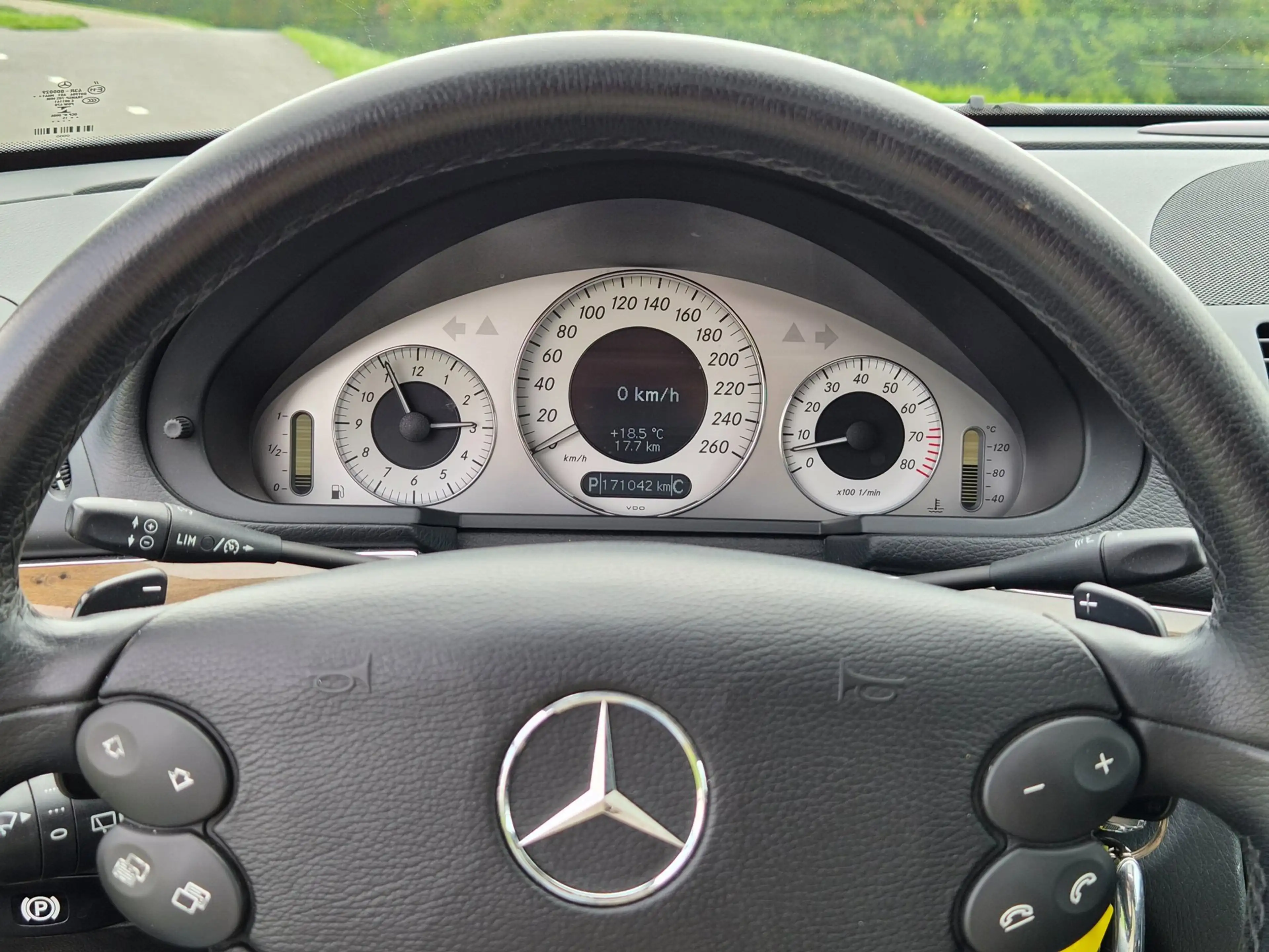 Mercedes-Benz E 350 Estate CGI Avantgarde | Sport Pakket — photo 35