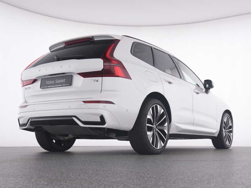 Volvo XC60 T8 Recharge  Ultra Dark+B&W+MASSAGE+LUFT — photo 8
