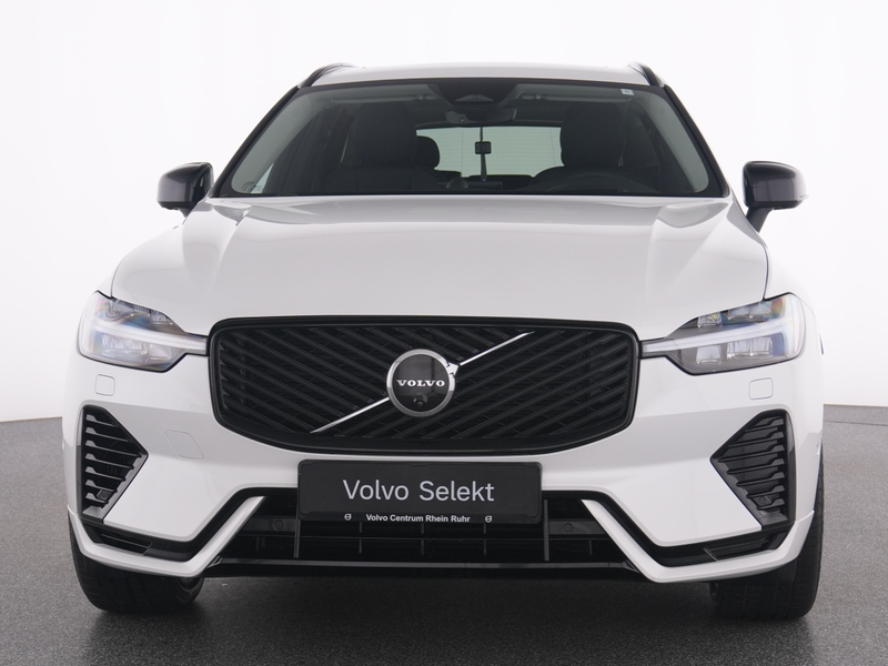 Volvo XC60 T8 Recharge  Ultra Dark+B&W+MASSAGE+LUFT — photo 15