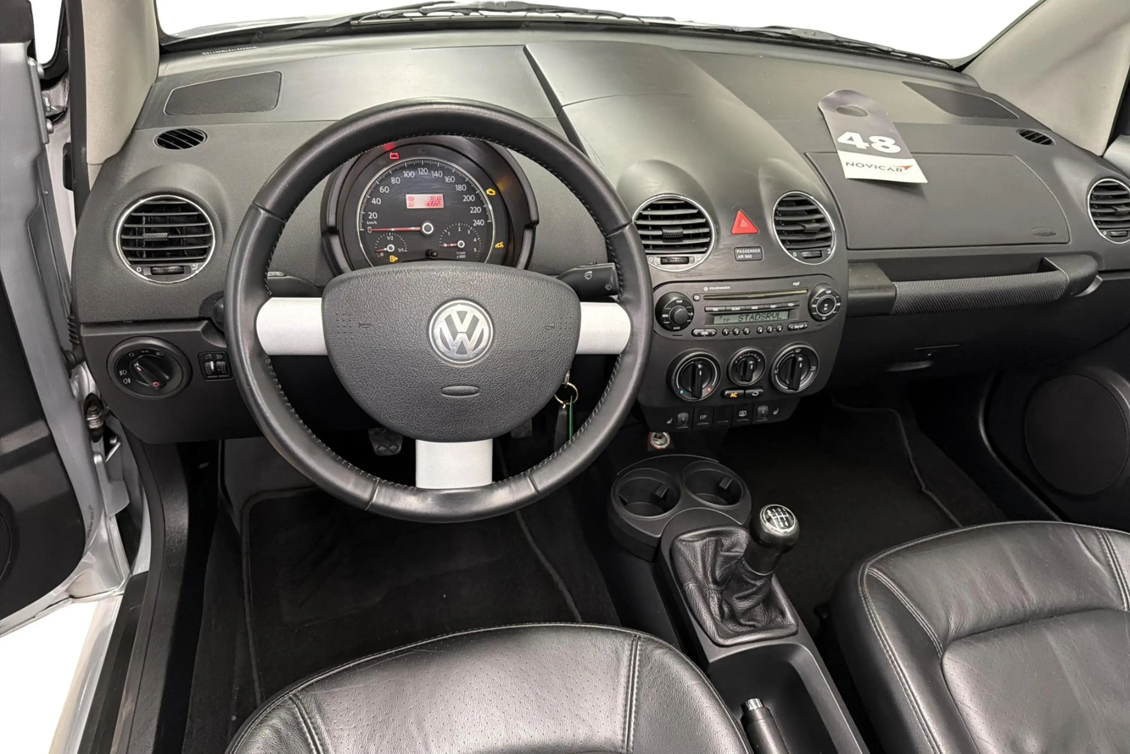 Volkswagen New Beetle Cabriolet 1.9 L TDi Cabriolet Leder Pack — photo 12