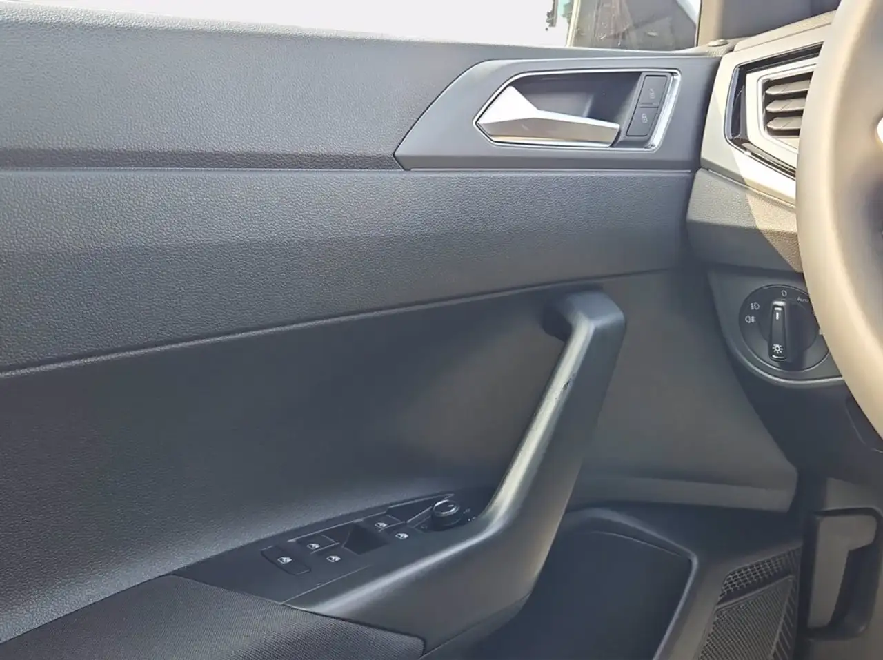 Volkswagen Taigo 1.0 tsi r-line plus 115cv 21