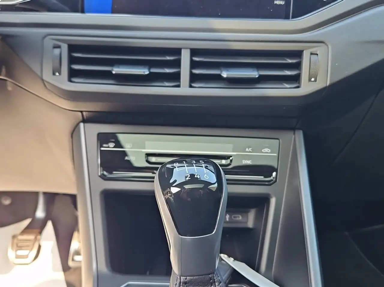 Volkswagen Taigo 1.0 tsi r-line plus 115cv 20