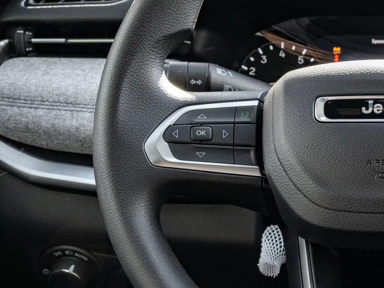 Jeep Compass photo Jeep Compass
