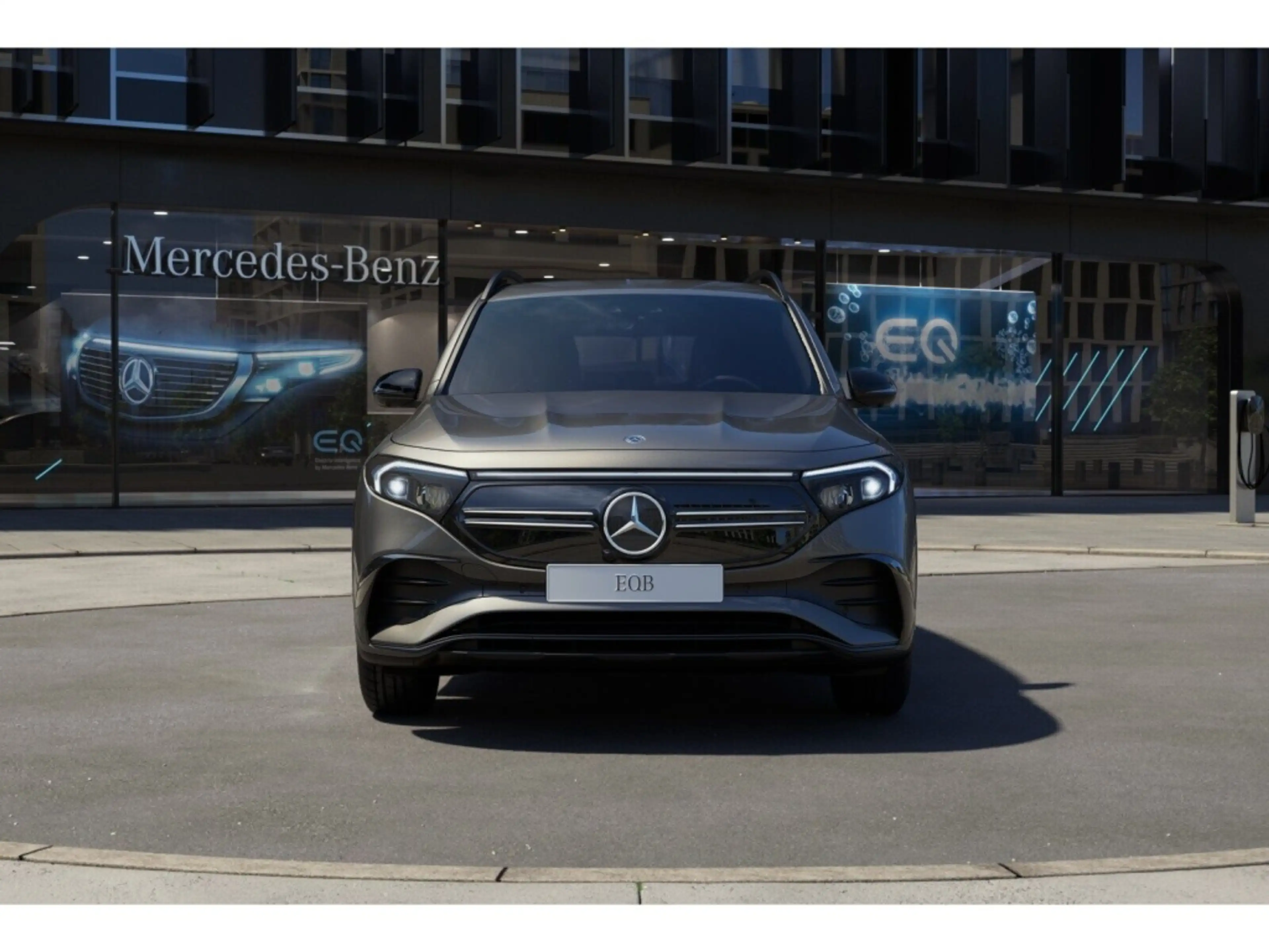 Mercedes-Benz EQB 300 4M AMG-Sport+Distr+Night+Ambiente+360 — photo 5