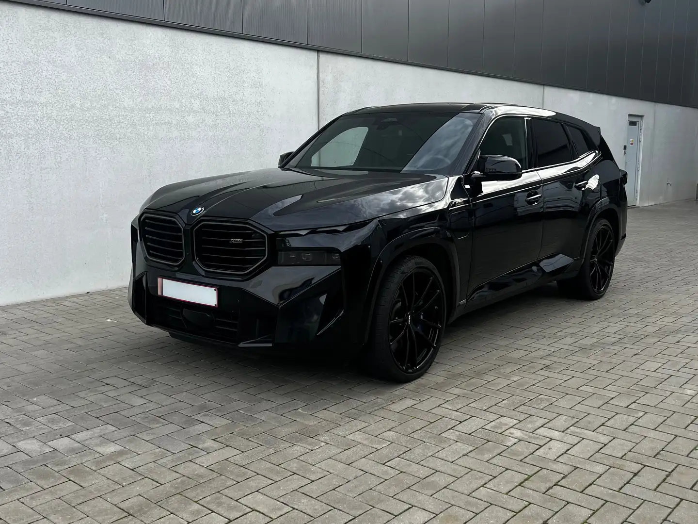 BMW XM 4.4 V8 PHEV | 653 PK | 36 gr CO2 | 2023 Schwarz - 1