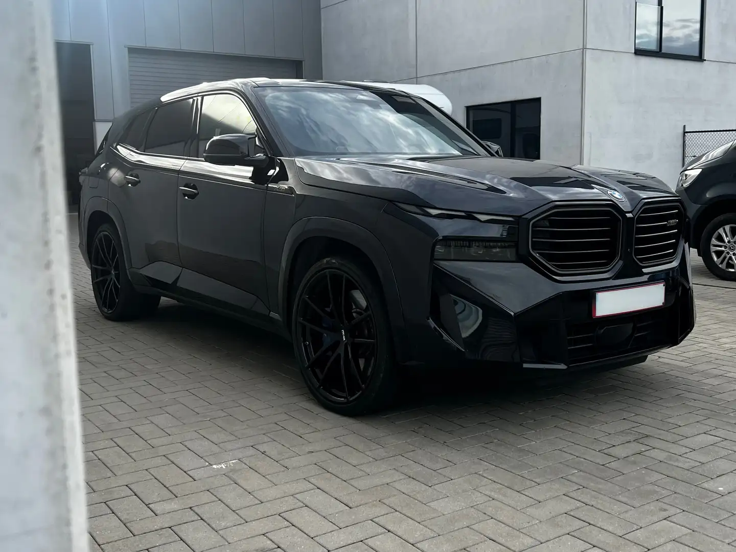 BMW XM 4.4 V8 PHEV | 653 PK | 36 gr CO2 | 2023 Schwarz - 2