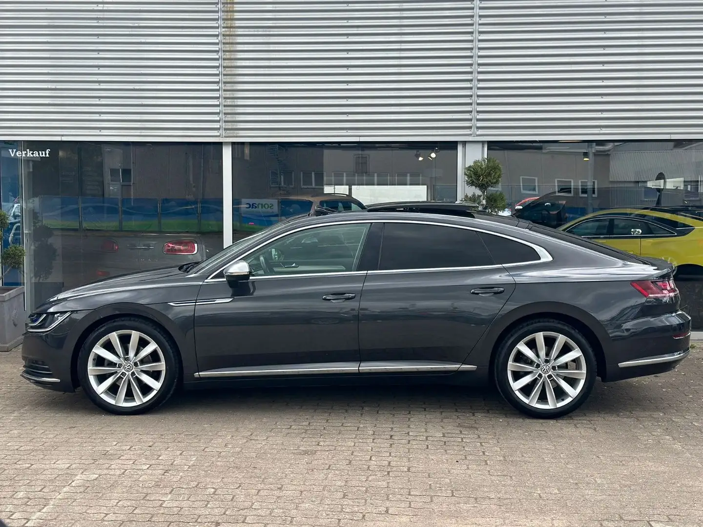 Volkswagen Arteon 2.0 Elegance | Massage | S-Dach | ACC Grau - 2