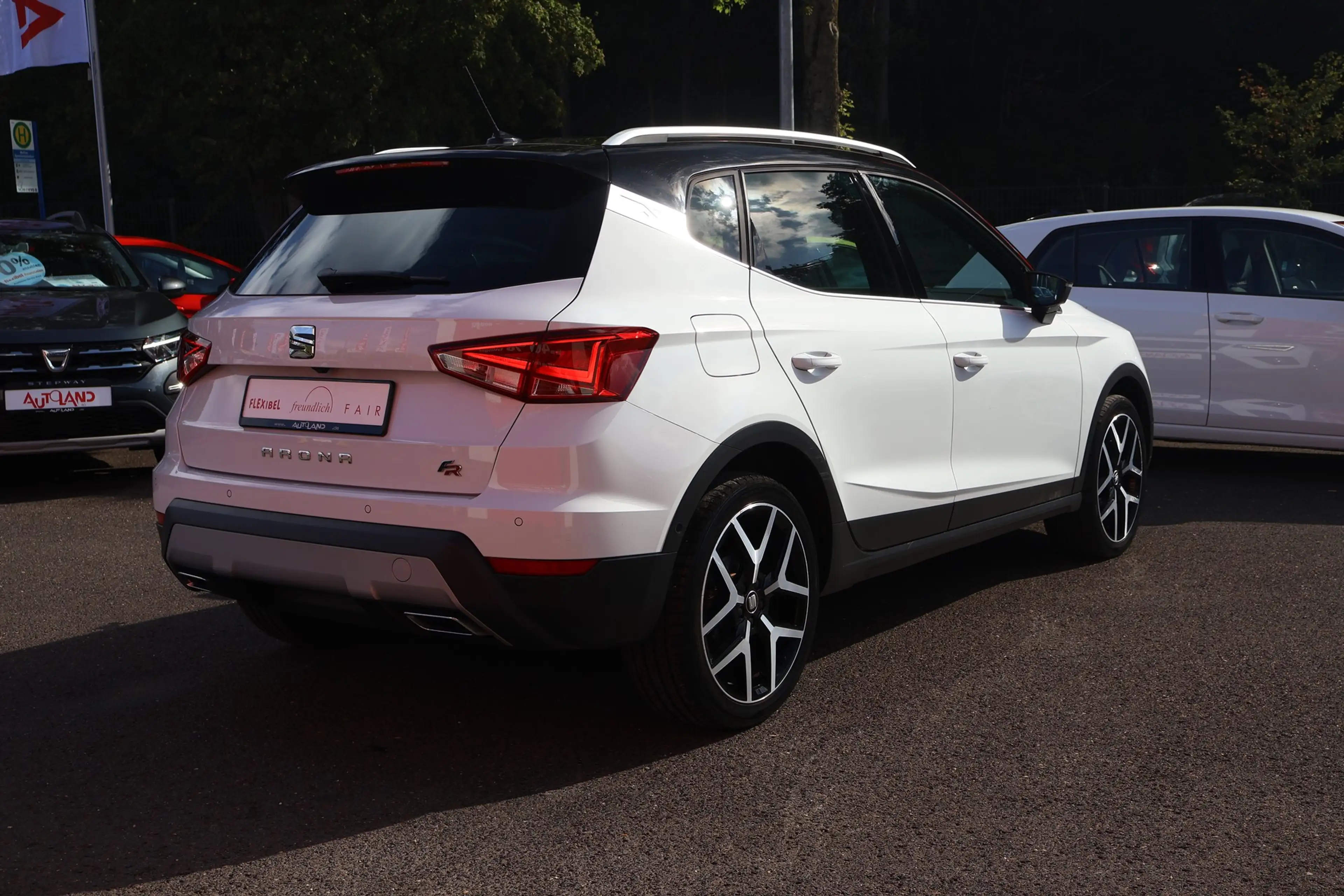 SEAT Arona 1.0 TSI FR — photo 5