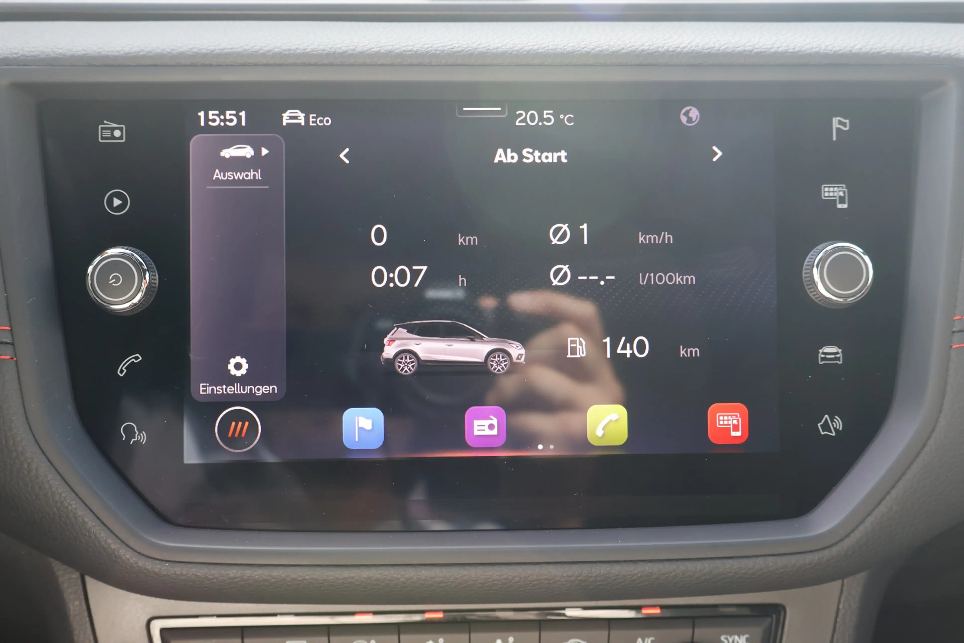 SEAT Arona 1.0 TSI FR — photo 15
