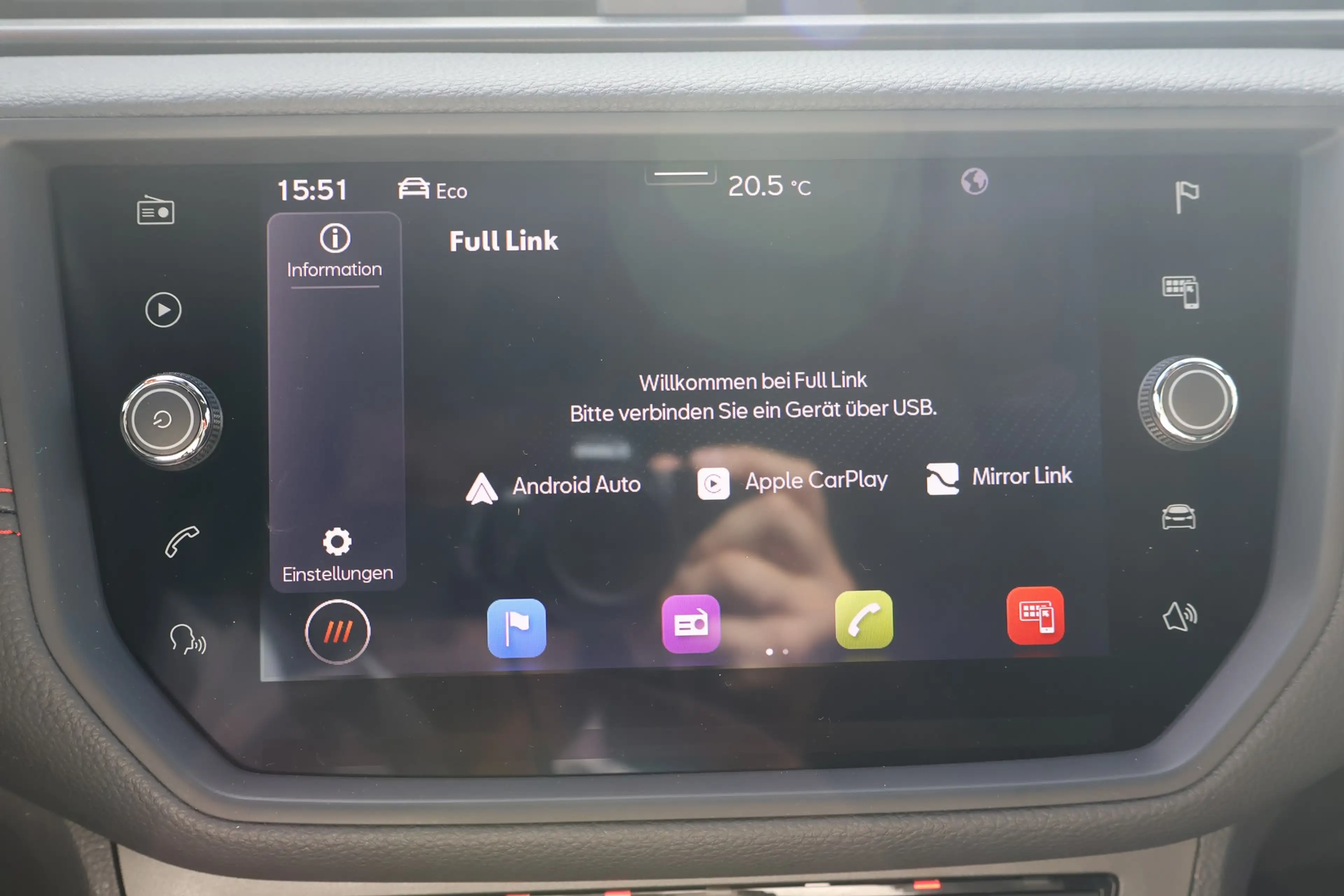SEAT Arona 1.0 TSI FR — photo 14