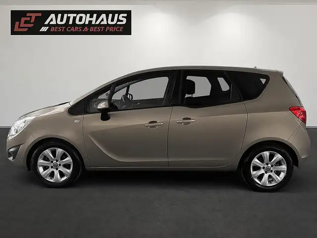 Opel Meriva view 2