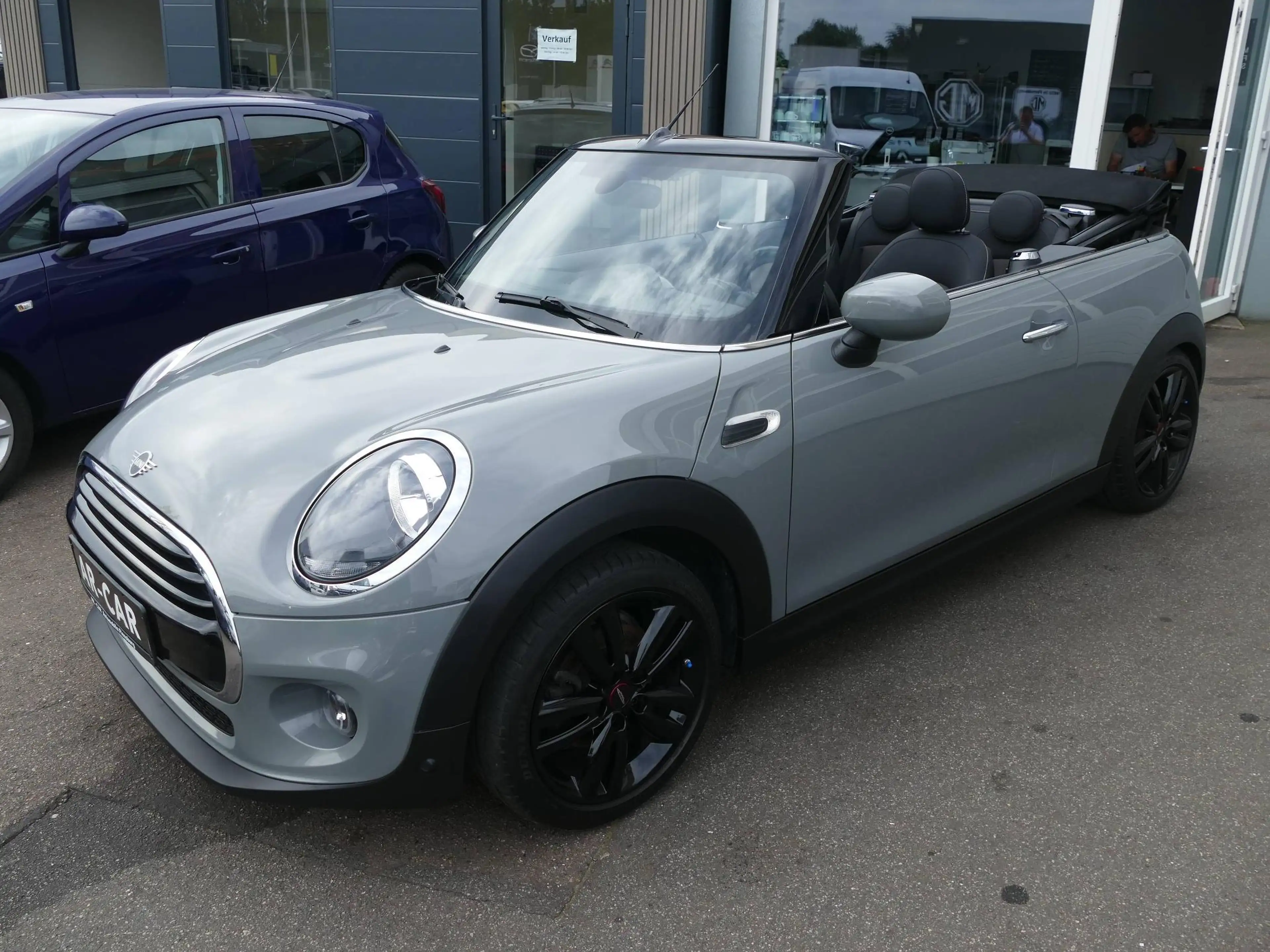 MINI Cooper Cabrio Cooper Cabrio 1.5 Klima Einparkhilfe Sitzheizung — photo 15