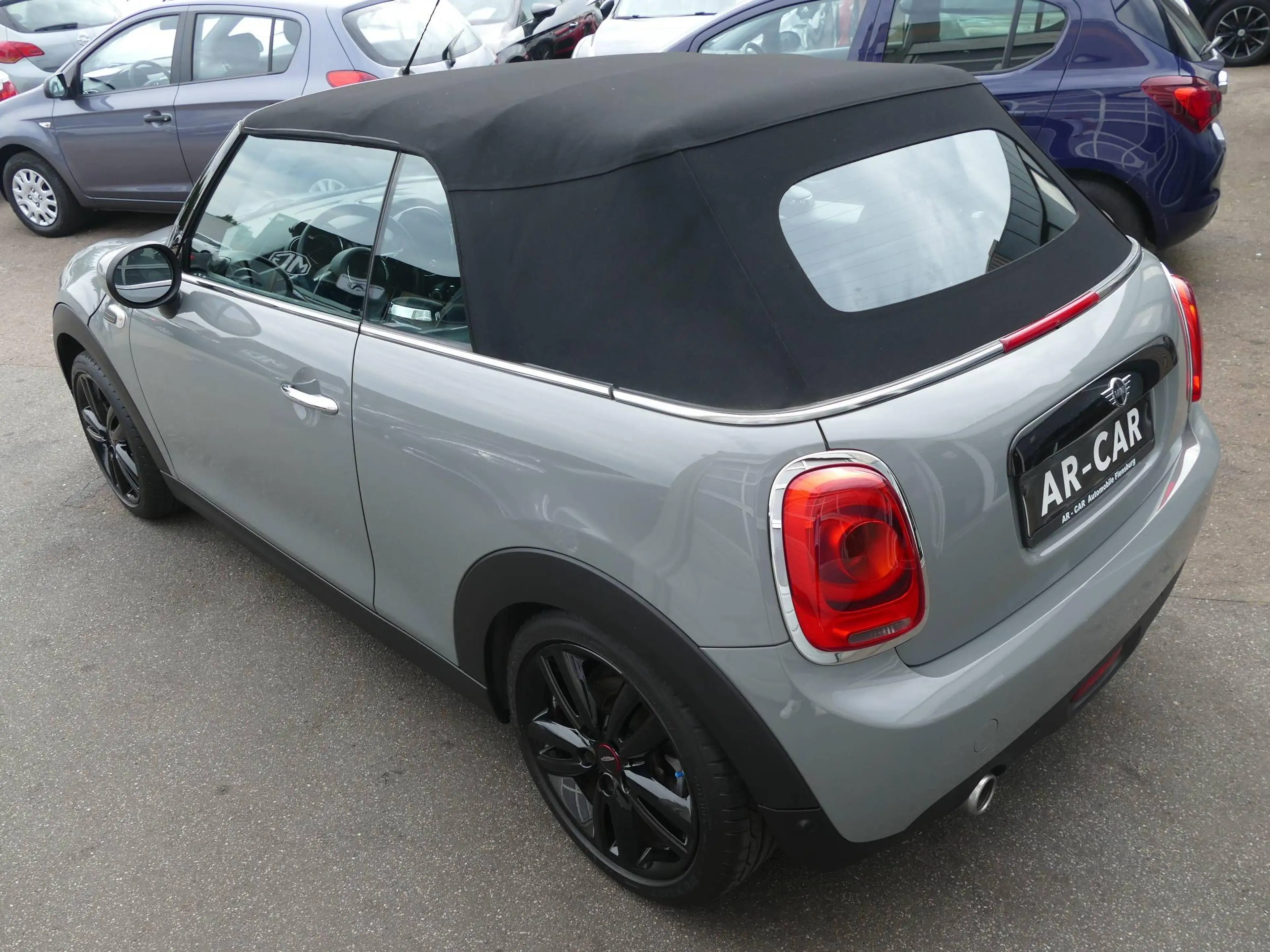 MINI Cooper Cabrio Cooper Cabrio 1.5 Klima Einparkhilfe Sitzheizung — photo 4
