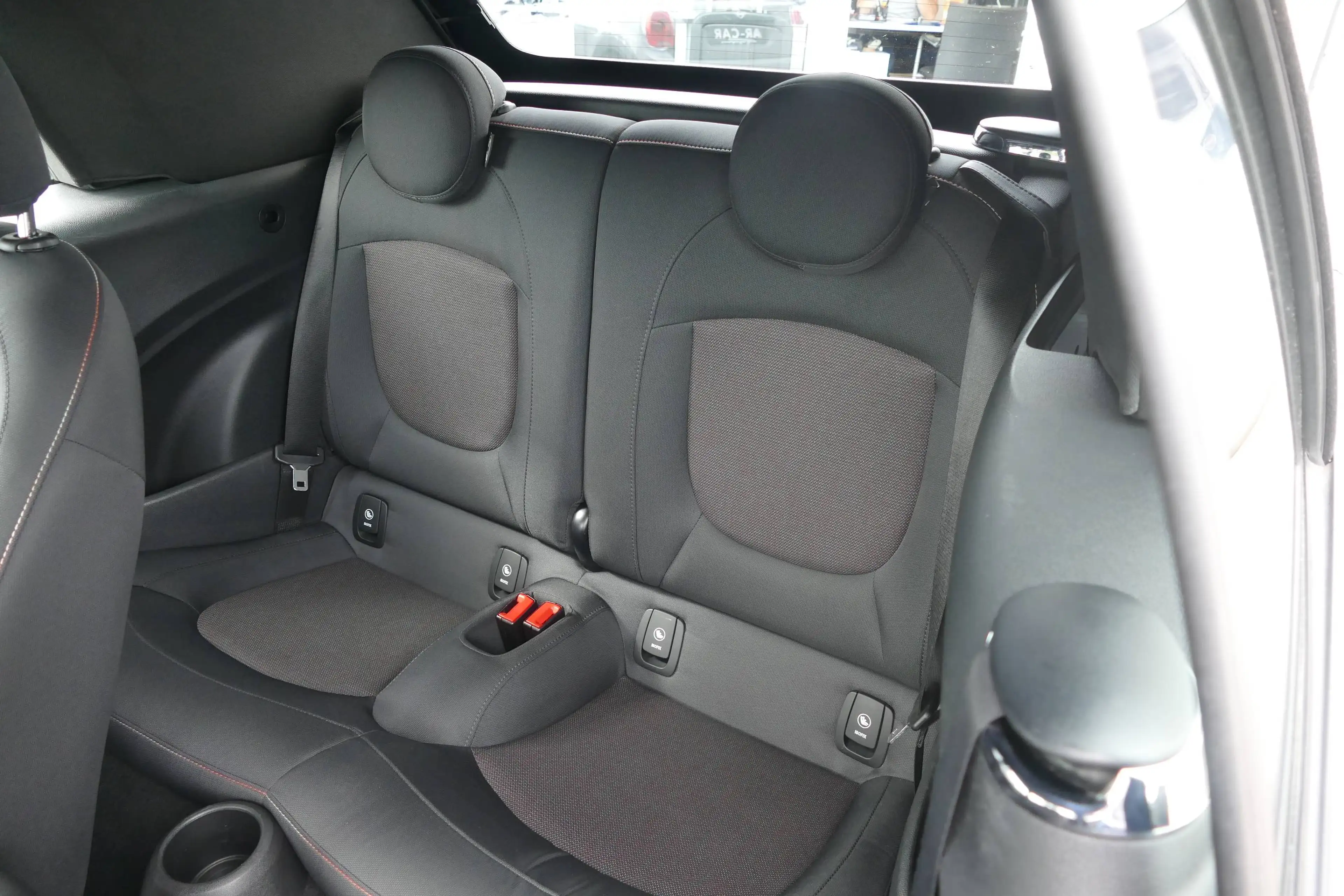 MINI Cooper Cabrio Cooper Cabrio 1.5 Klima Einparkhilfe Sitzheizung — photo 8