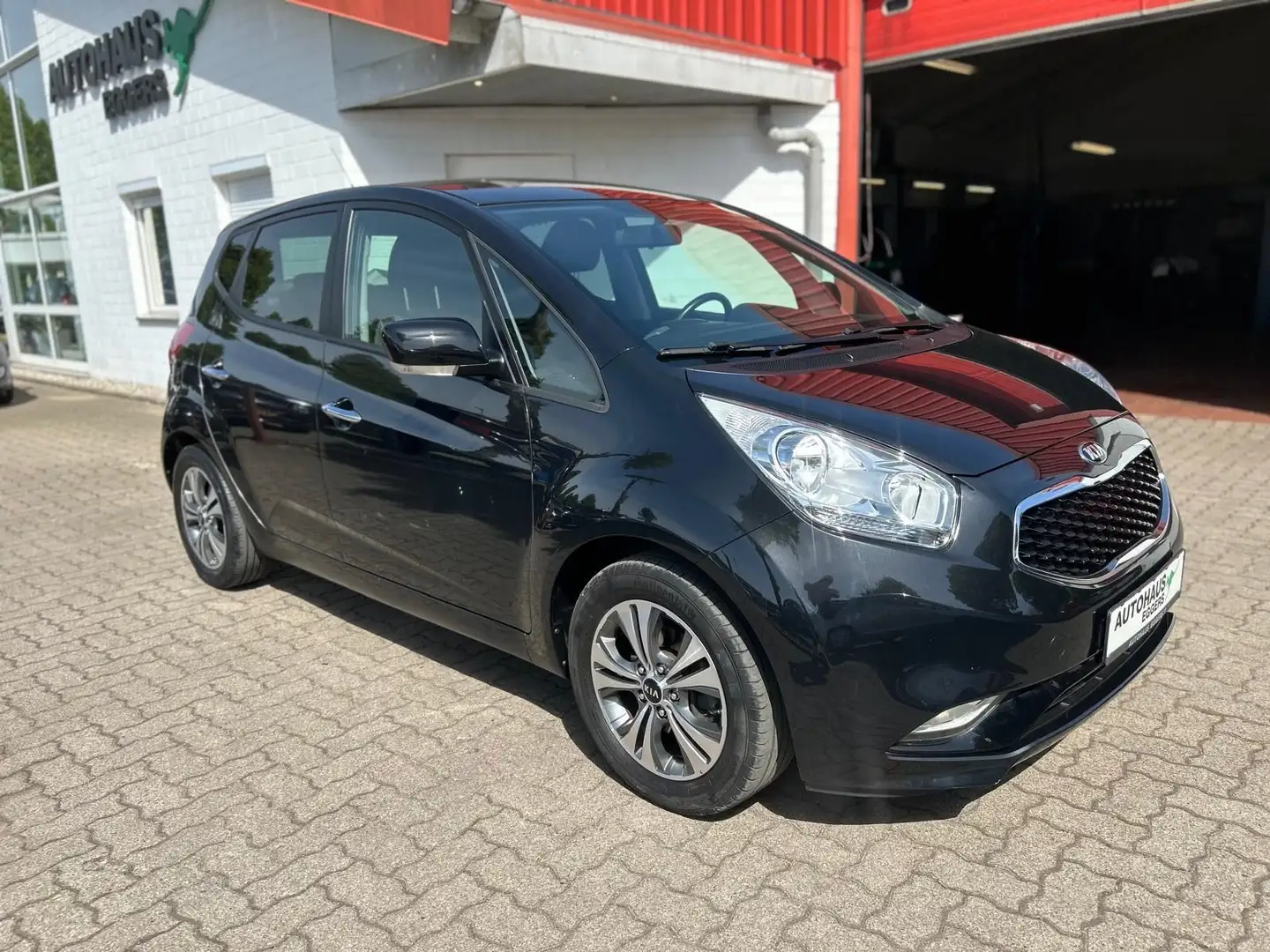 Kia Venga UEFA Euro 2016/AUT/SHZ/LRHZ/S+W/PDC Schwarz - 2
