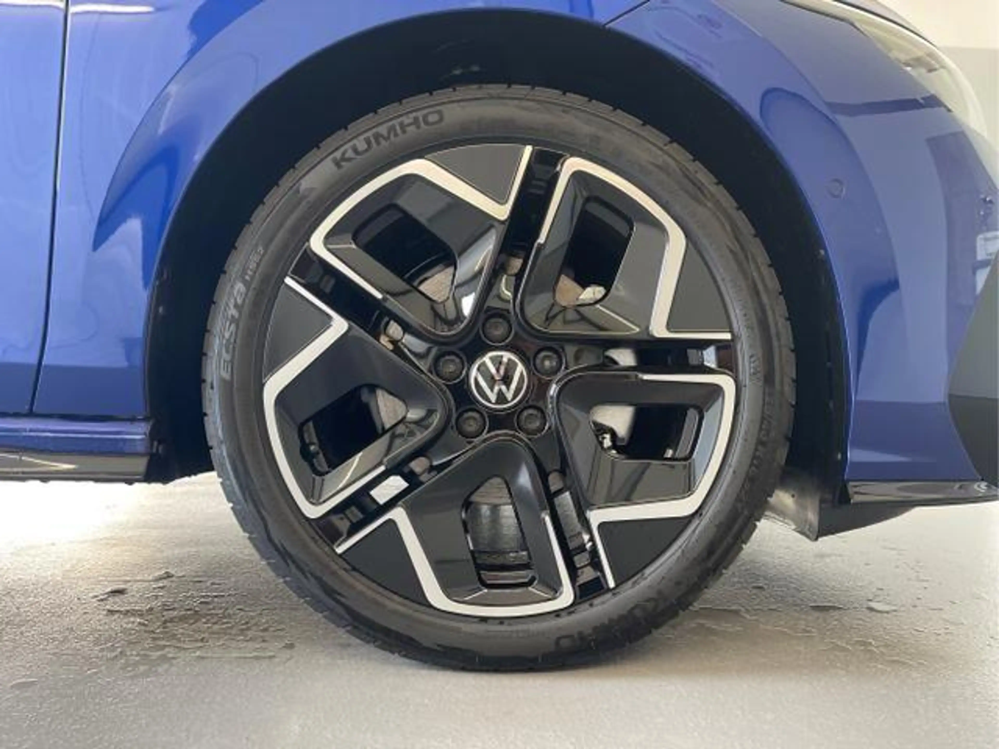 Volkswagen Golf Variant R-Line 150PS TDI DSG AHK+IQ-Light+Navi+Black Style — photo 6