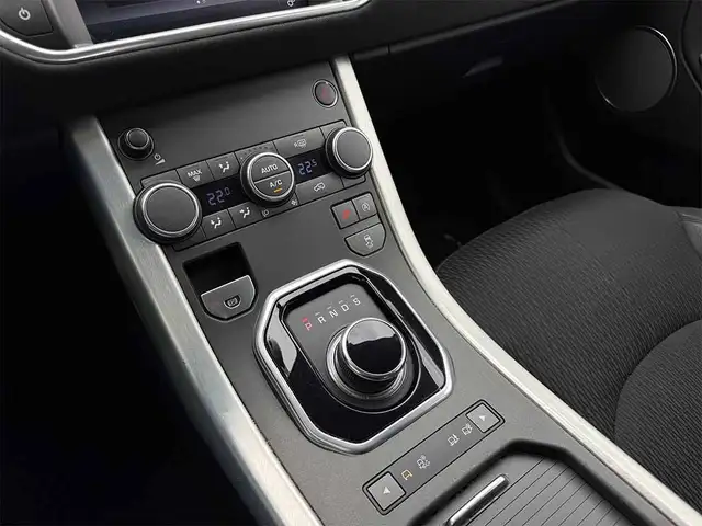 Land Rover Range Rover Evoque view 13