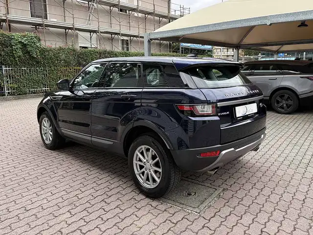 Land Rover Range Rover Evoque view 7