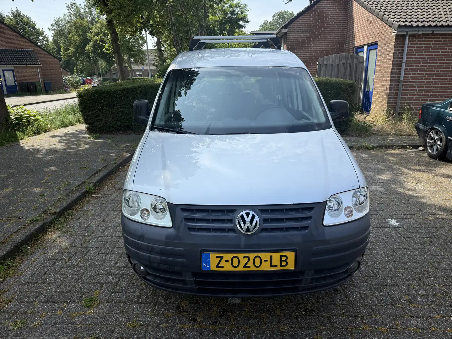 Volkswagen Caddy 1.4 Trendline 7p. Life benzine! Grijs - 2