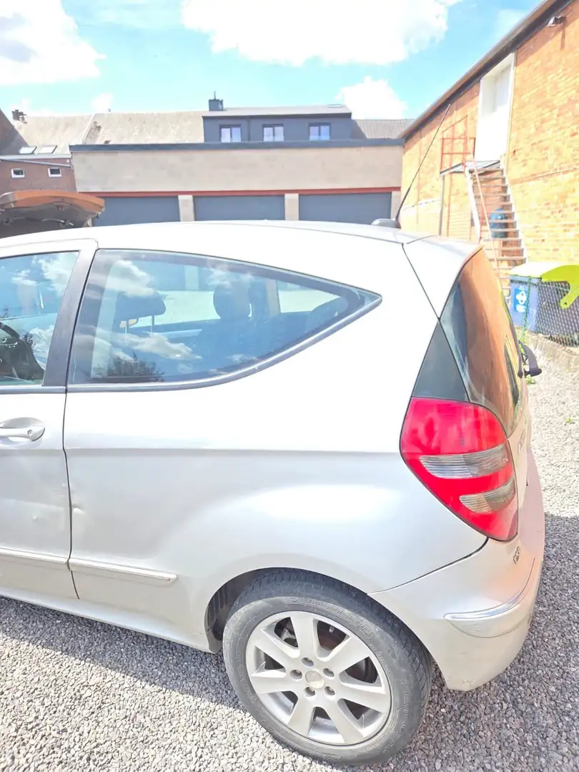 Mercedes-Benz A 180 A 180 CDI Avantgarde automatique Zilver - 1