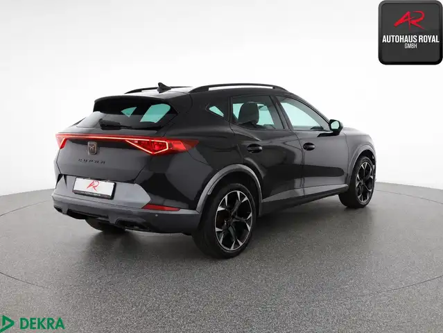 Cupra Formentor view 5